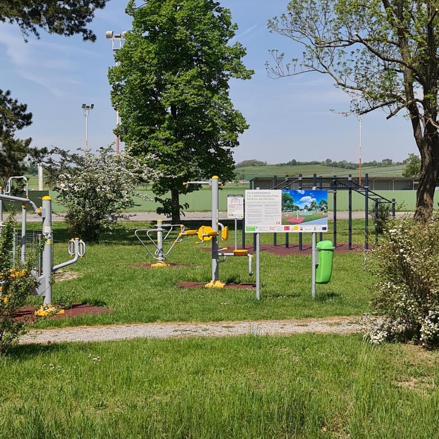 Tiny House Neusiedl an der Zaya Exterior foto