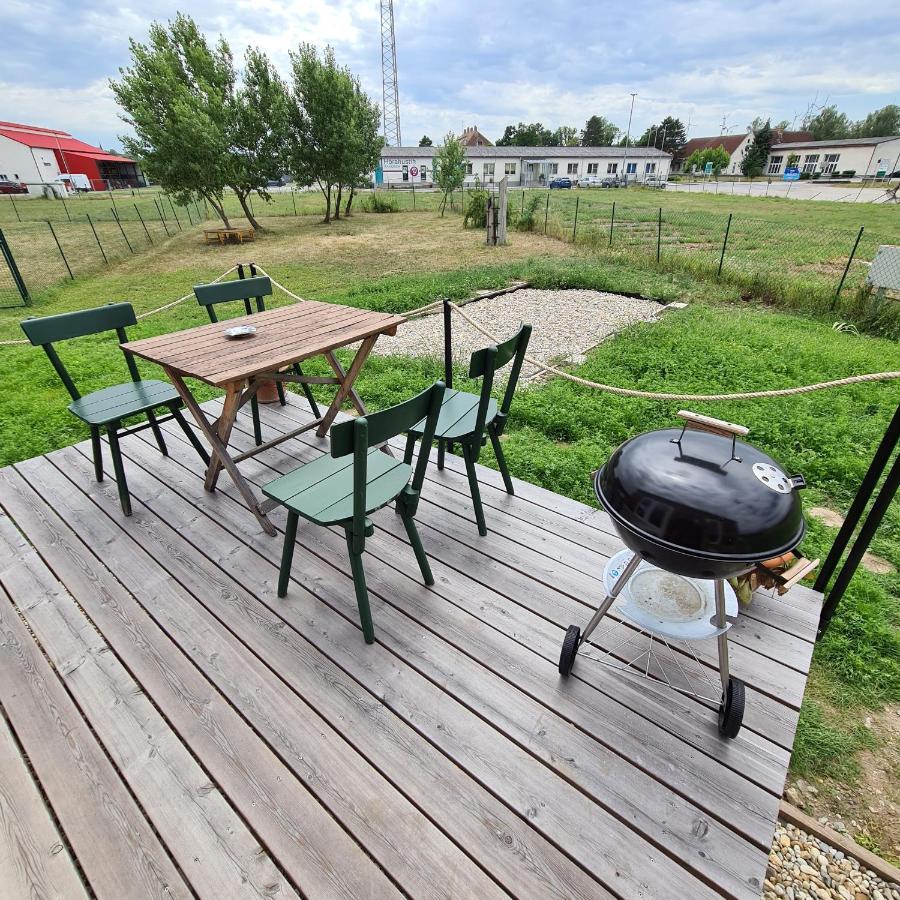 Tiny House Neusiedl an der Zaya Exterior foto